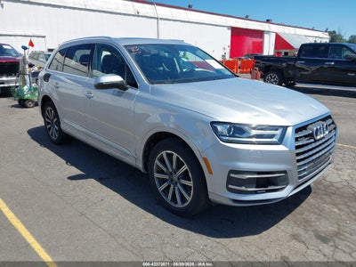 AUDI Q7 2017