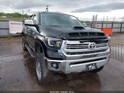 TOYOTA TUNDRA 2015