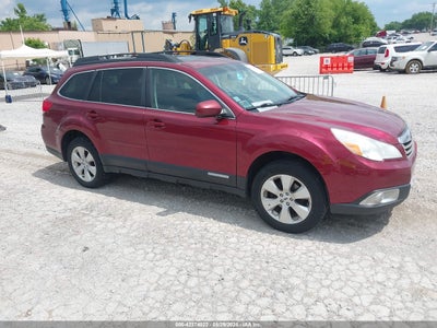 SUBARU OUTBACK 2012