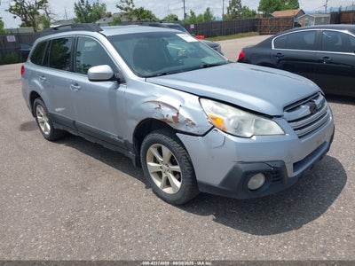 SUBARU OUTBACK 2014