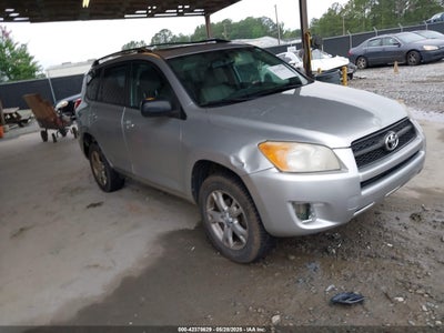 TOYOTA RAV4 2011