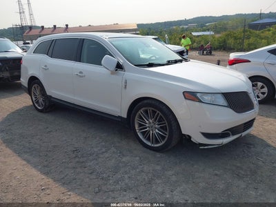 LINCOLN MKT 2013