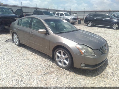 NISSAN MAXIMA 2004