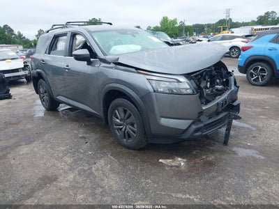 NISSAN PATHFINDER 2024