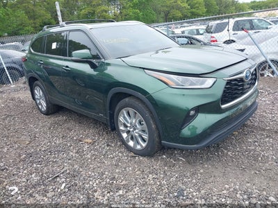 TOYOTA HIGHLANDER 2023