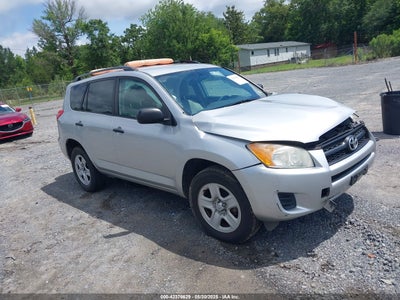 TOYOTA RAV4 2011