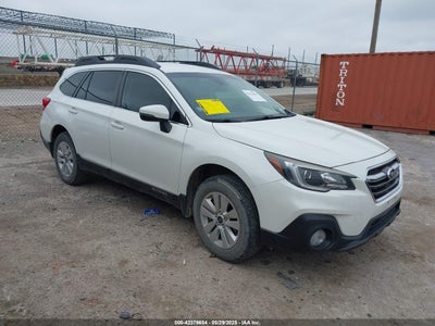 SUBARU OUTBACK 2019