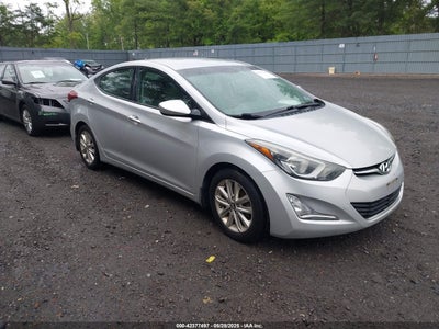 HYUNDAI ELANTRA 2015