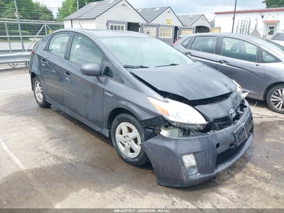 TOYOTA PRIUS 2010