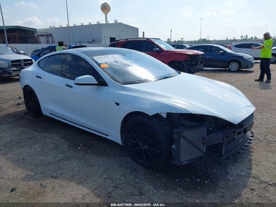 TESLA MODEL S 2016