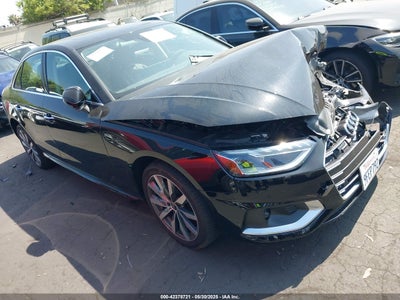 AUDI A4 2023
