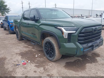 TOYOTA TUNDRA 2023