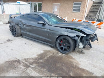 FORD MUSTANG 2015