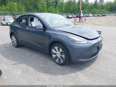 TESLA MODEL Y 2023