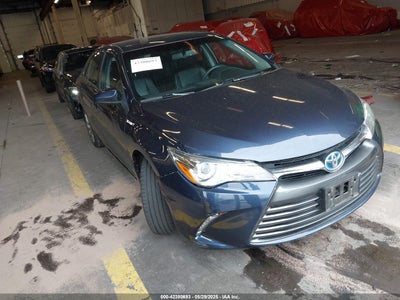 TOYOTA CAMRY HYBRID 2015