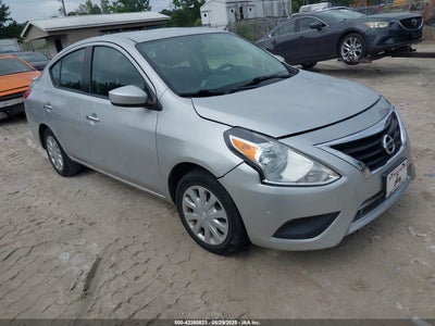 NISSAN VERSA 2019