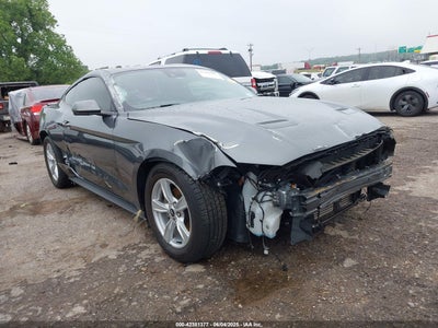 FORD MUSTANG 2023