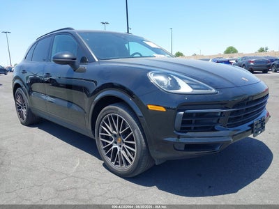 PORSCHE CAYENNE 2021