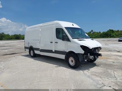 MERCEDES-BENZ SPRINTER 2500 2011