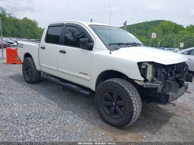 NISSAN TITAN 2009