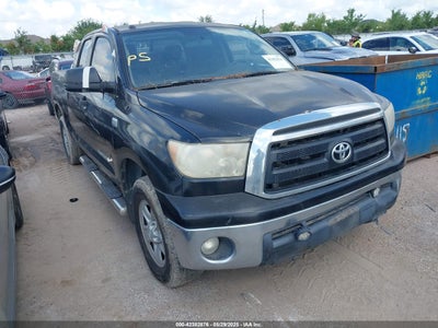 TOYOTA TUNDRA 2010