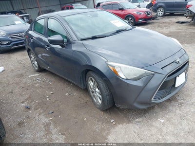 TOYOTA YARIS IA 2017
