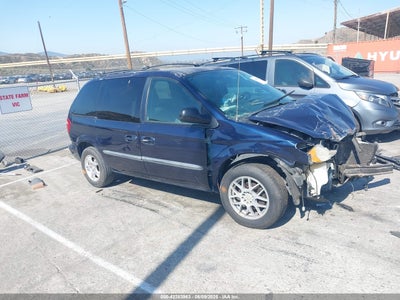 DODGE CARAVAN 2004
