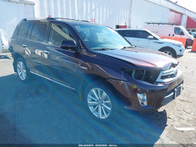 TOYOTA HIGHLANDER HYBRID 2013