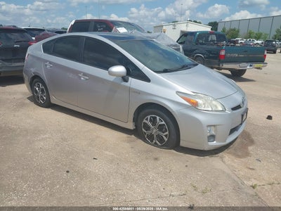 TOYOTA PRIUS 2010