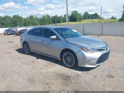 TOYOTA AVALON 2016