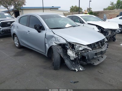 TOYOTA YARIS 2019