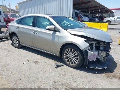 TOYOTA AVALON HYBRID 2014