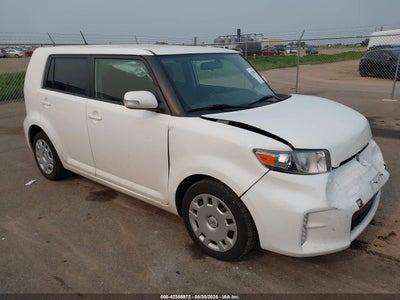 SCION XB 2015