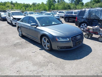 AUDI A8 2015