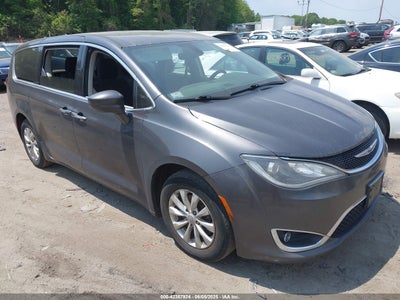 CHRYSLER PACIFICA 2019