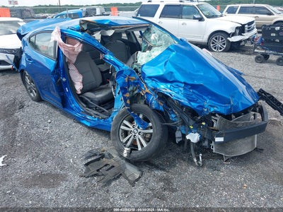 HYUNDAI ELANTRA 2018