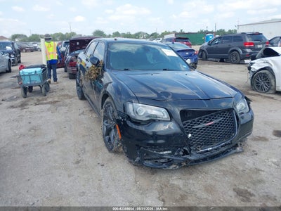 CHRYSLER 300 2021