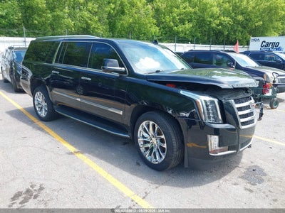 CADILLAC ESCALADE ESV 2018