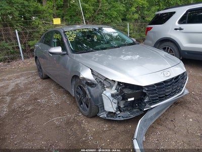 HYUNDAI ELANTRA 2022