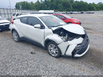 TOYOTA C-HR 2021