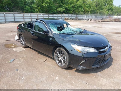 TOYOTA CAMRY 2015