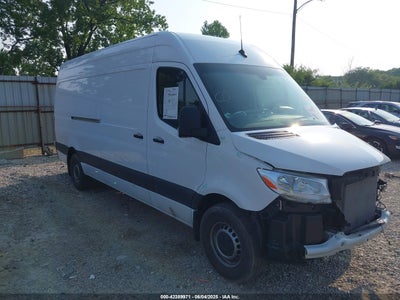 MERCEDES-BENZ SPRINTER 2500 2023