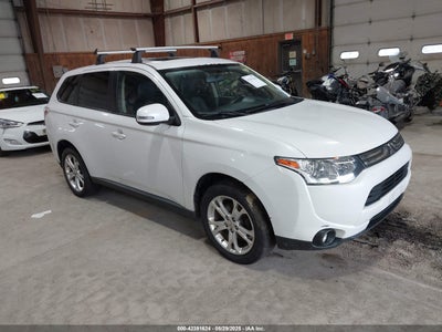 MITSUBISHI OUTLANDER 2014