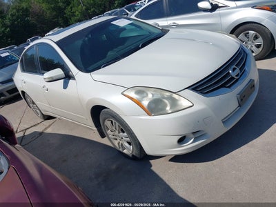 NISSAN ALTIMA 2010