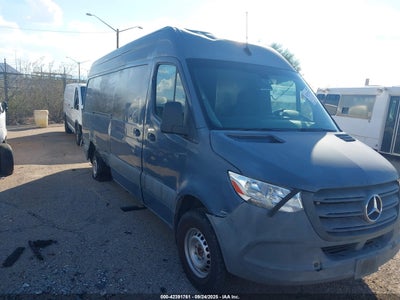 MERCEDES-BENZ SPRINTER 2500 2019