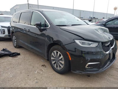 CHRYSLER PACIFICA HYBRID 2023