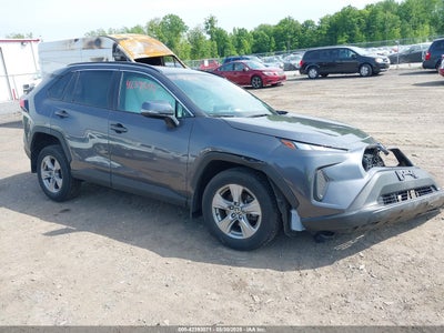 TOYOTA RAV4 2024
