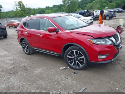 NISSAN ROGUE 2017