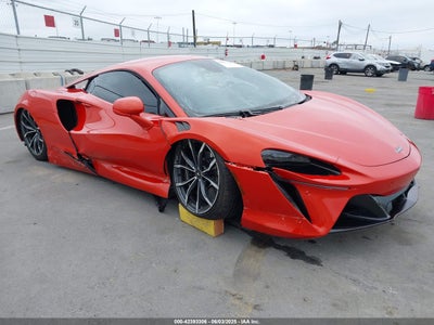 MCLAREN ARTURA 2023