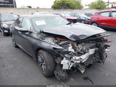 HONDA ACCORD HYBRID 2019